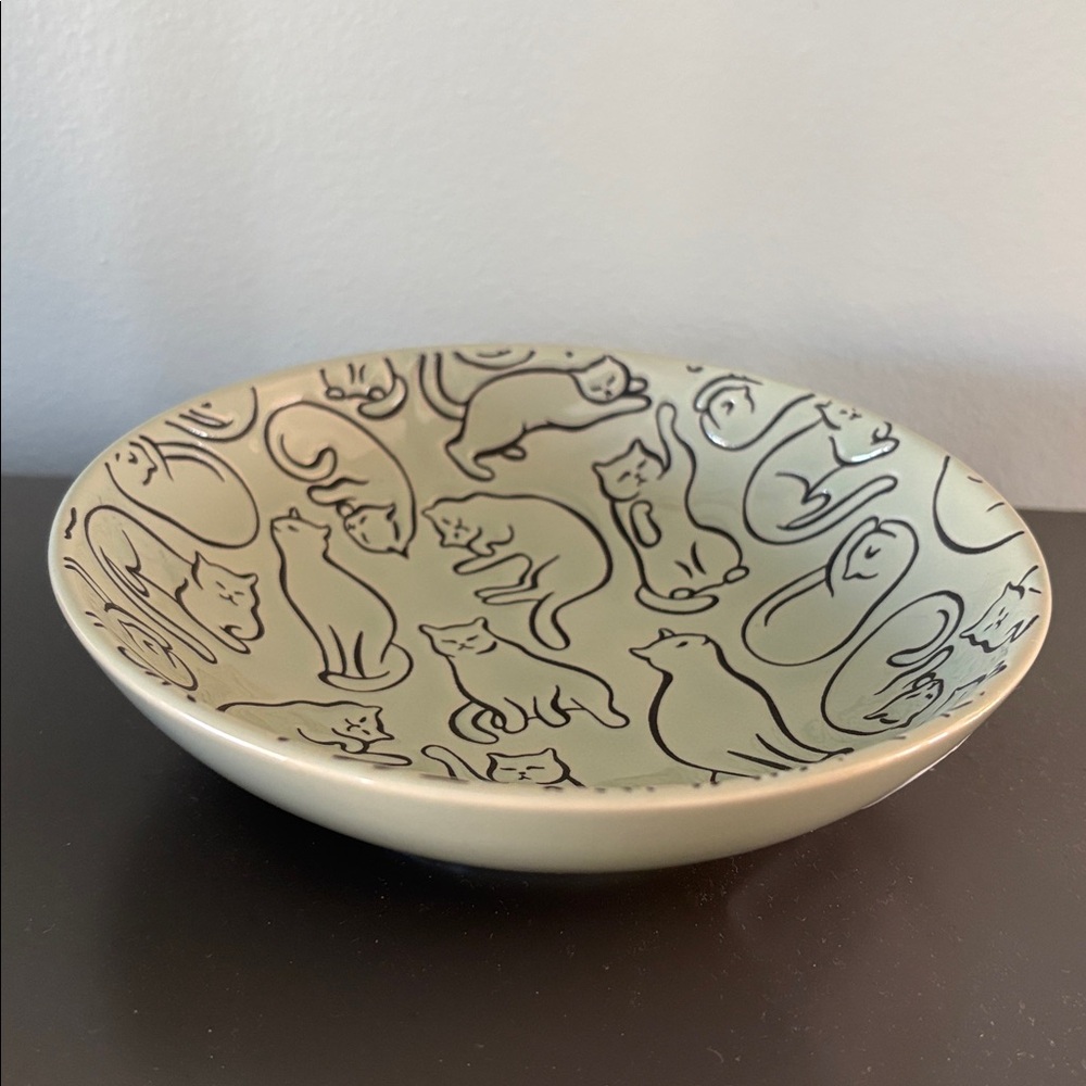 Stoneware Cat Bowl with embossed cats - brand new